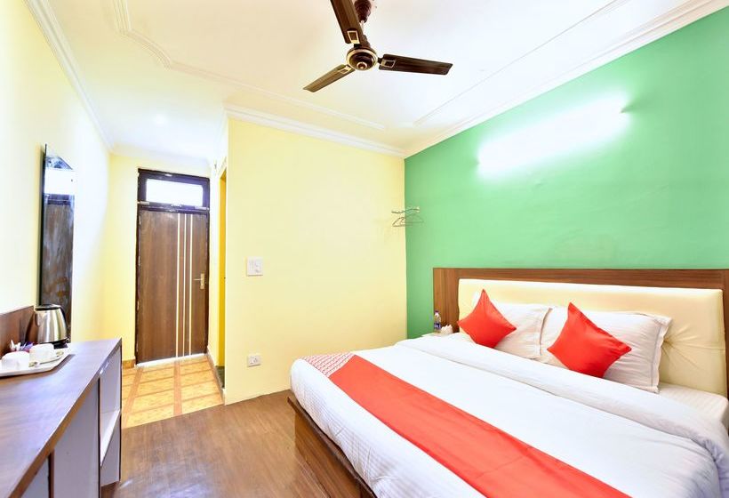 Hotel Isha Residency 7