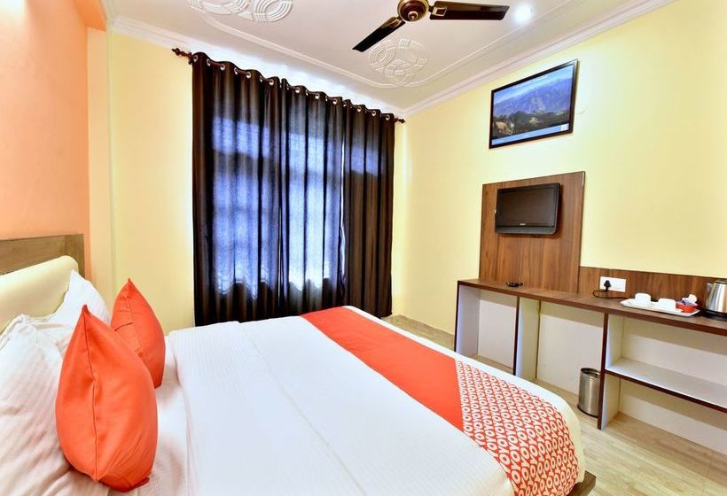 Hotel Isha Residency 8