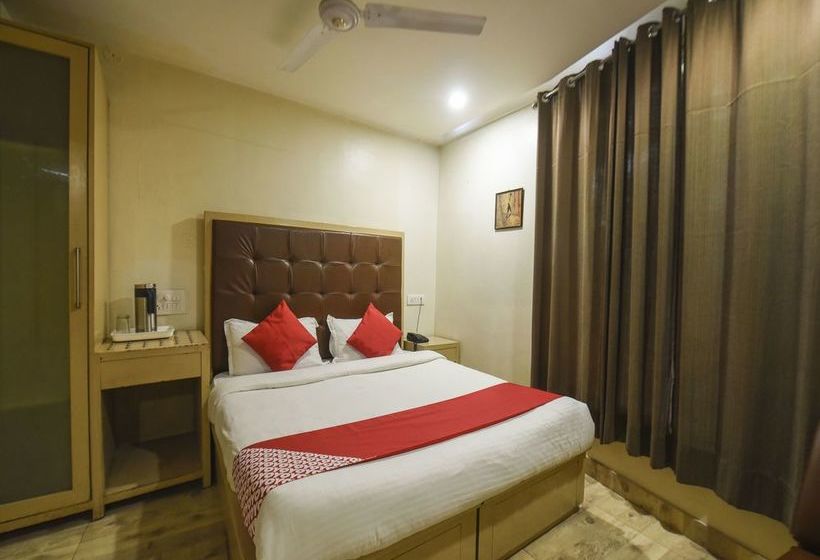 Oyo 16706 Hotel Lhasa 10