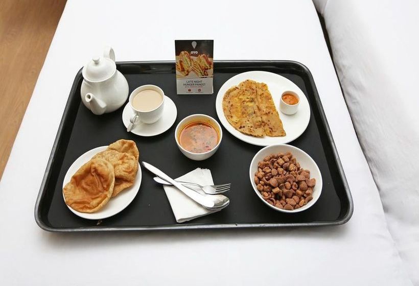 Oyo 16706 Hotel Lhasa 18