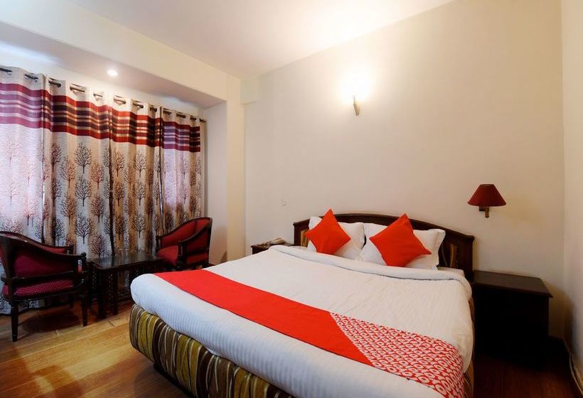 Hotel Oyo 17097 Kenwood Resort 6