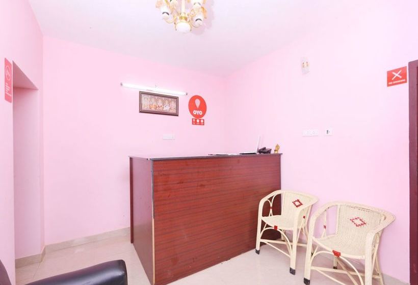 Pension Oyo 14277 Corner Stone Resort 1