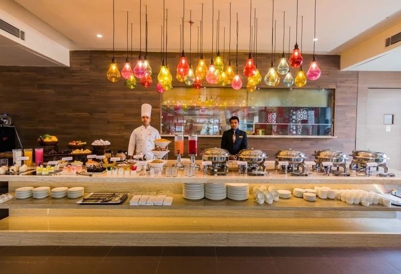 Hotel Amara Gateway 13