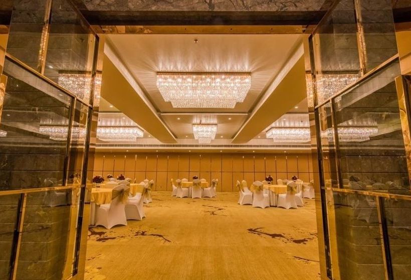 Hotel Amara Gateway 16