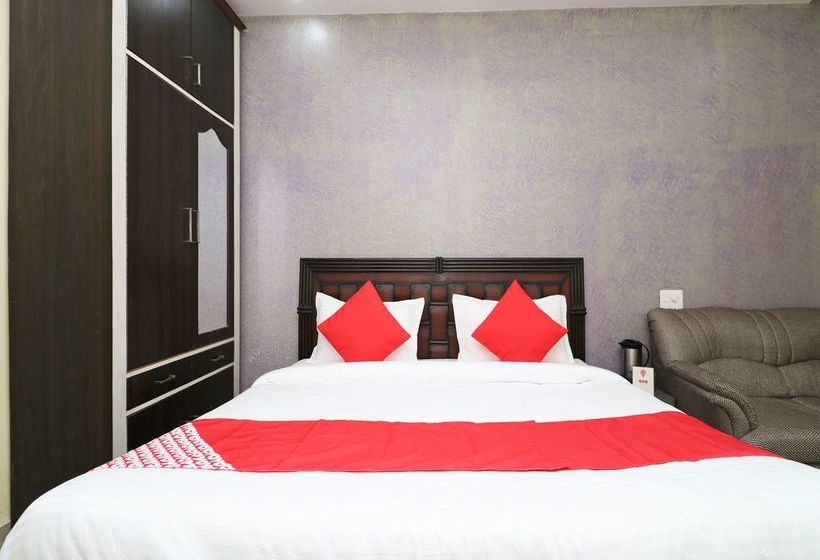 Oyo 14708 Hotel Ashiyana 20