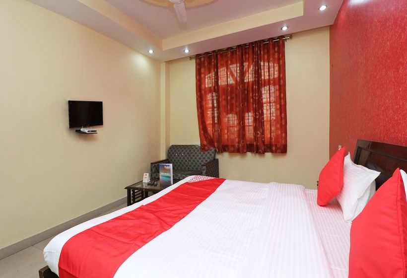 Oyo 14708 Hotel Ashiyana 7