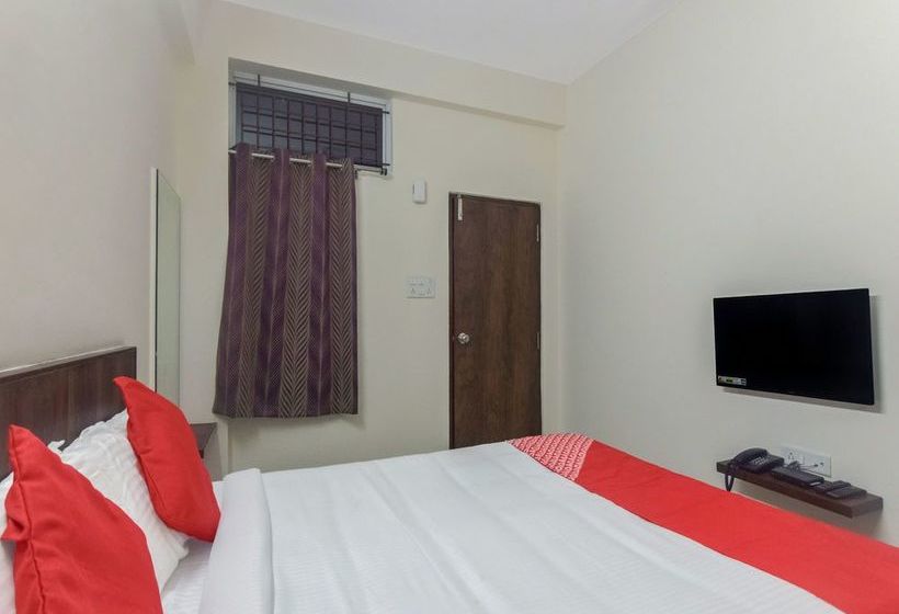 Hotel Oyo 12347 Mv Residency 15