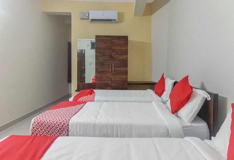Hotel Oyo 12347 Mv Residency 6
