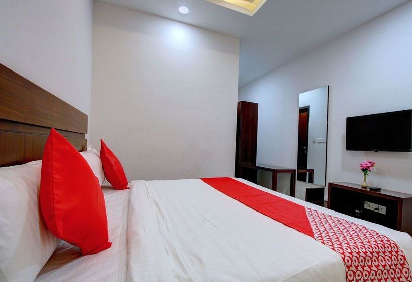 Hotel Oyo 15703 Dream Star Paradise 10