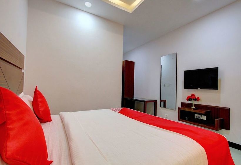 Hotel Oyo 15703 Dream Star Paradise 8