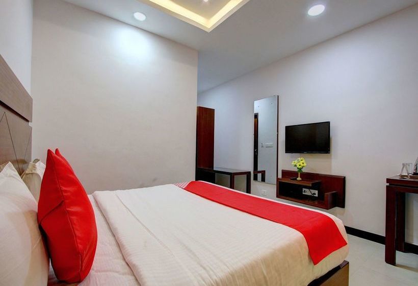 Hotel Oyo 15703 Dream Star Paradise 9