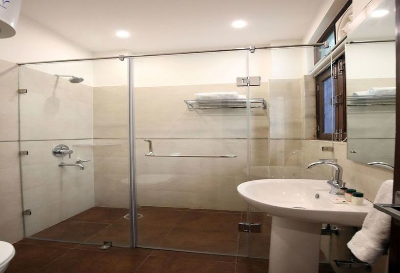 Oyo 9308 Home Valley View 2 Bhk Villa Near Kasauli 14