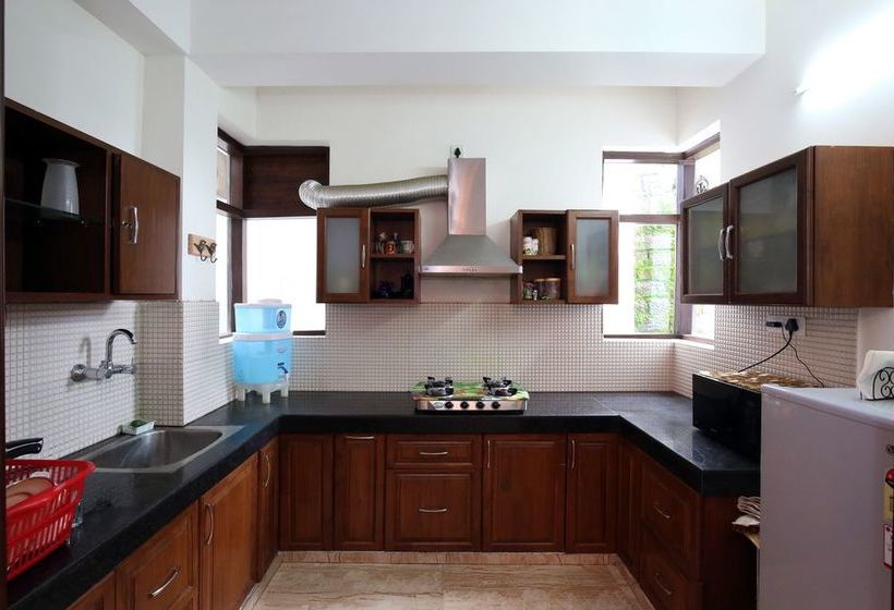 Oyo 9308 Home Valley View 2 Bhk Villa Near Kasauli 17