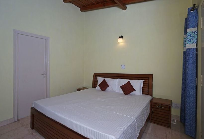 Oyo 10854 Home Valley View 2bhk Cottage Bhimtal 2