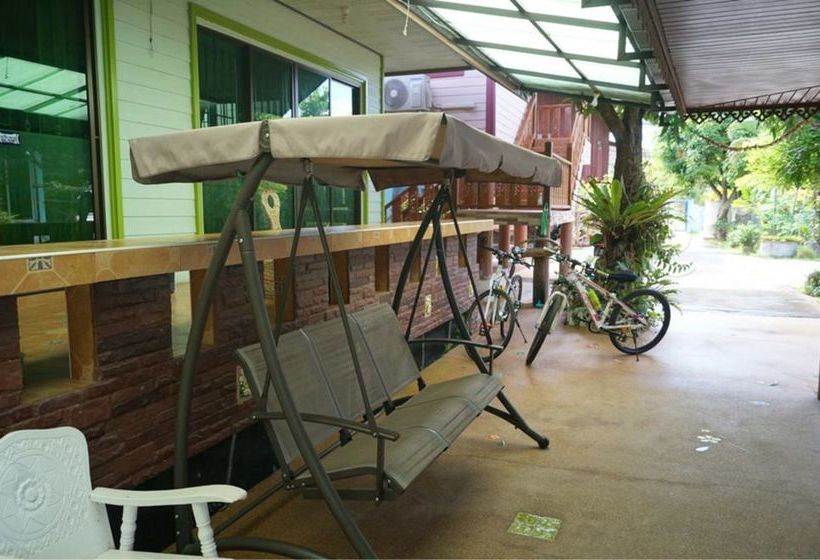 Pension Three Moons Homestay 20