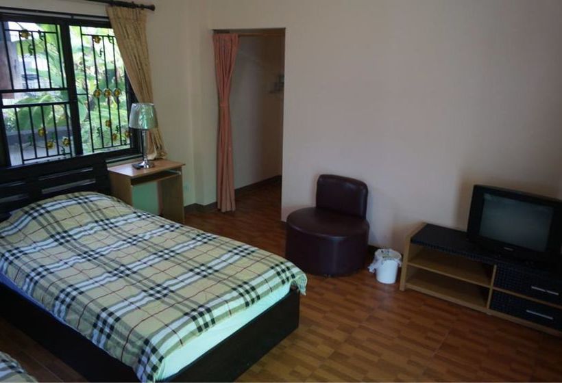 Pension Three Moons Homestay 4