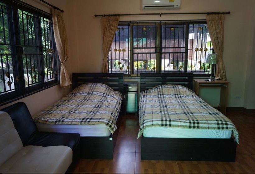 Pension Three Moons Homestay 6