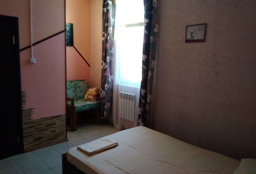 Mini Hotel Cezar 11