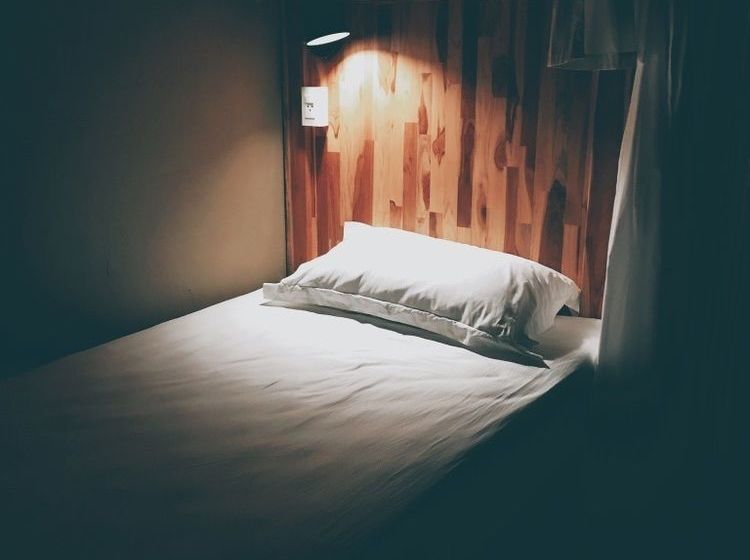 Bloom Cafe & Hostel 10