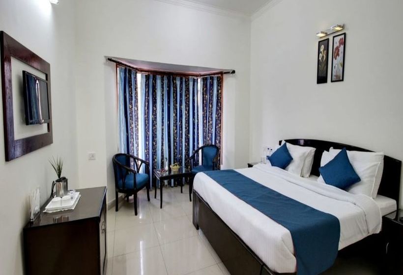 Hotel The Silver Tree Inn