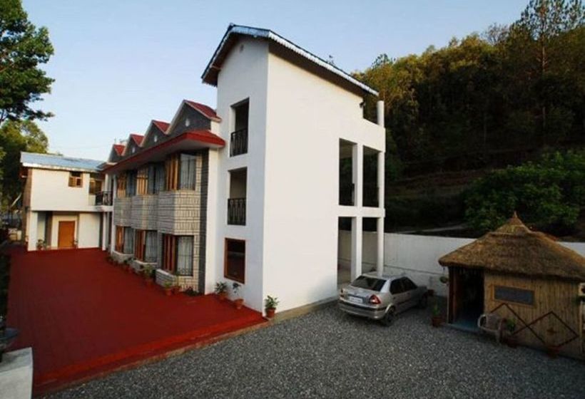 Hotel The Silver Tree Inn 13