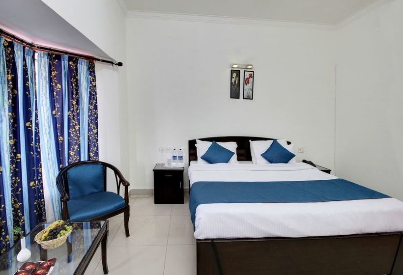 Hotel The Silver Tree Inn 5