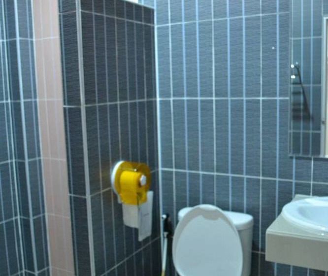 Hotel Pool Pimaan Resort 12