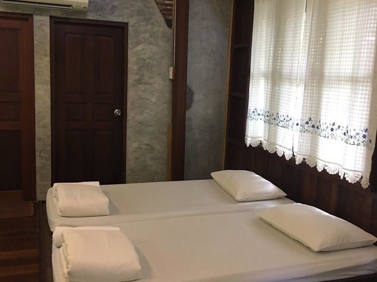 Pension Baan Dalha 2