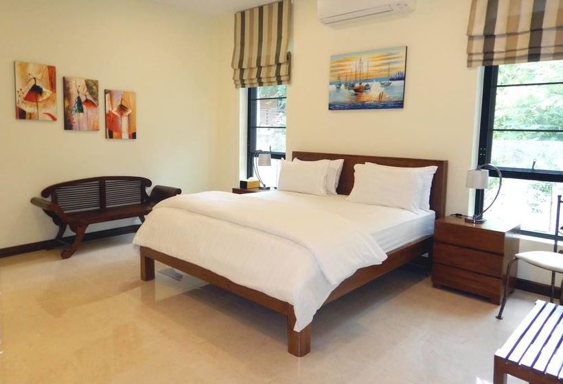 Luxury Countryside Villa 1