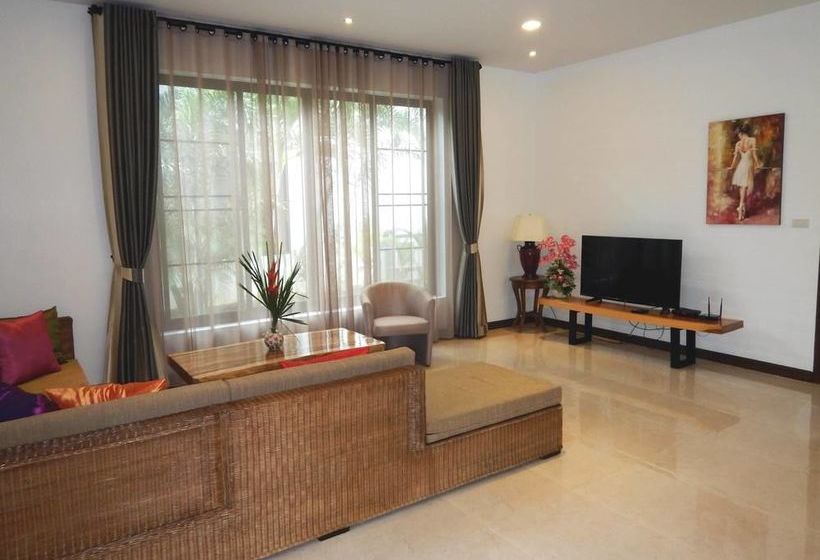 Luxury Countryside Villa 14