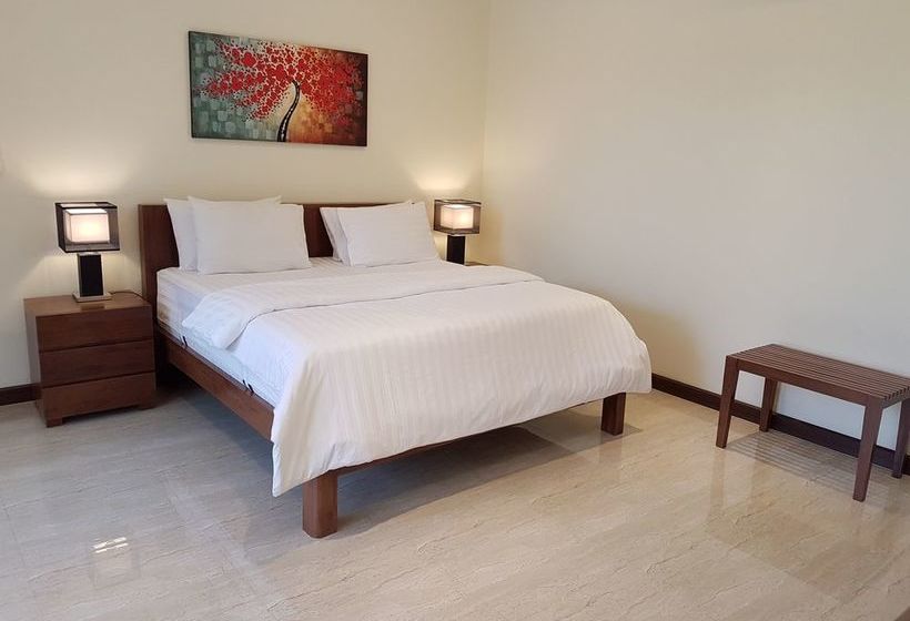 Luxury Countryside Villa 4