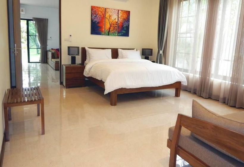 Luxury Countryside Villa 6