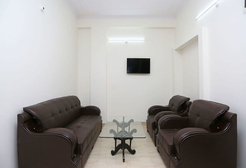 Oyo 10853 Home 2bhk Bhimtal Lake 13