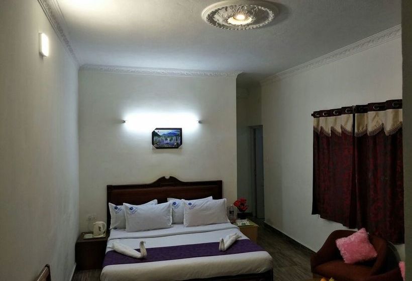 Hotel Oyo 10941 Fair Stay Residency 18