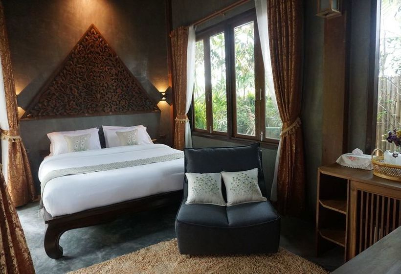 Hotel Baansuwanburi 11