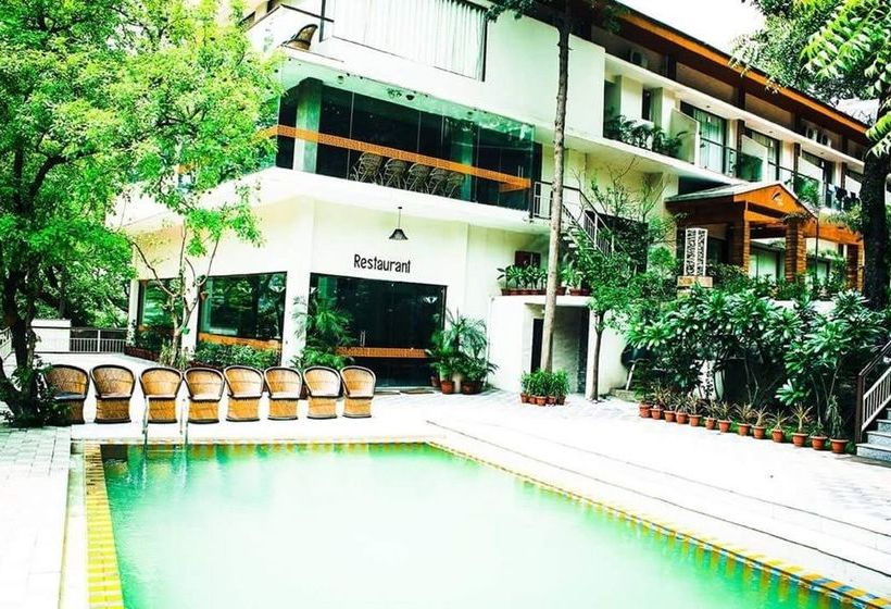 Hotel Namami Ganges Lansdowne