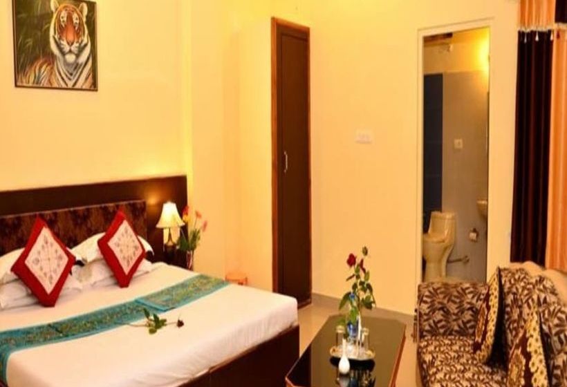 Hotel Ananta Palace 2