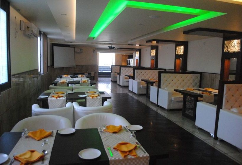 Hotel Mansarover Paradise 14