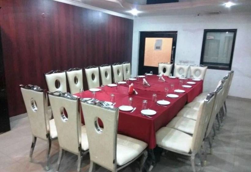 Hotel Mansarover Paradise 18