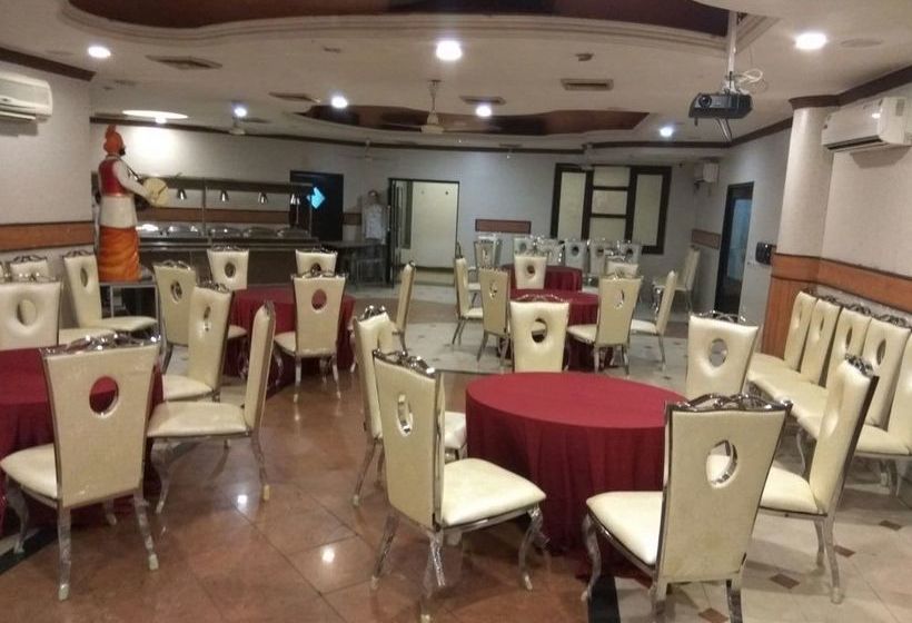 Hotel Mansarover Paradise 9