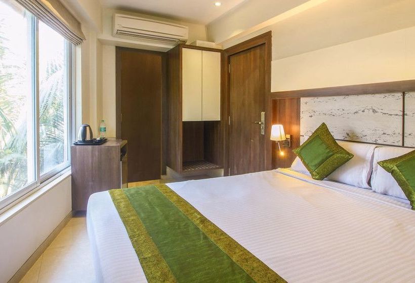 Hotel Treebo Laxvas 14