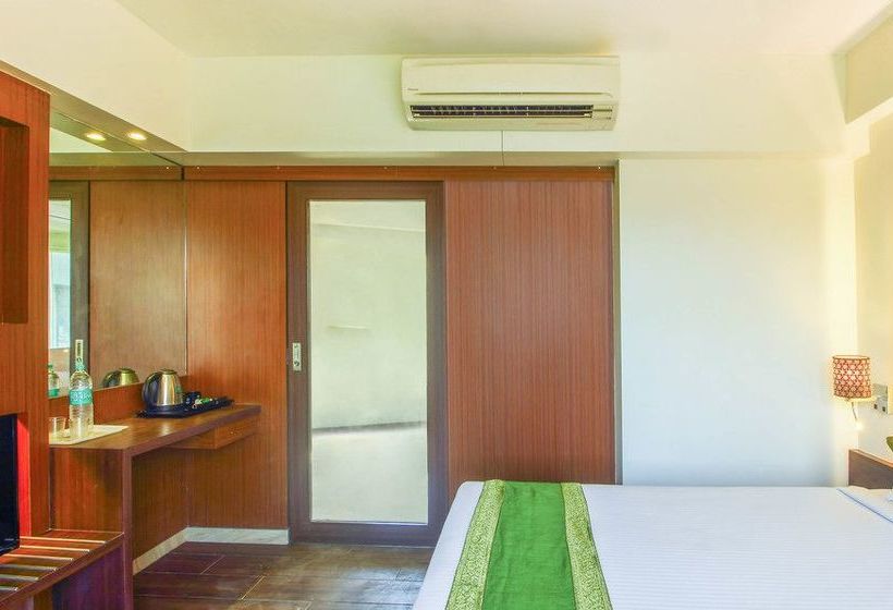 Hotel Treebo Laxvas 6