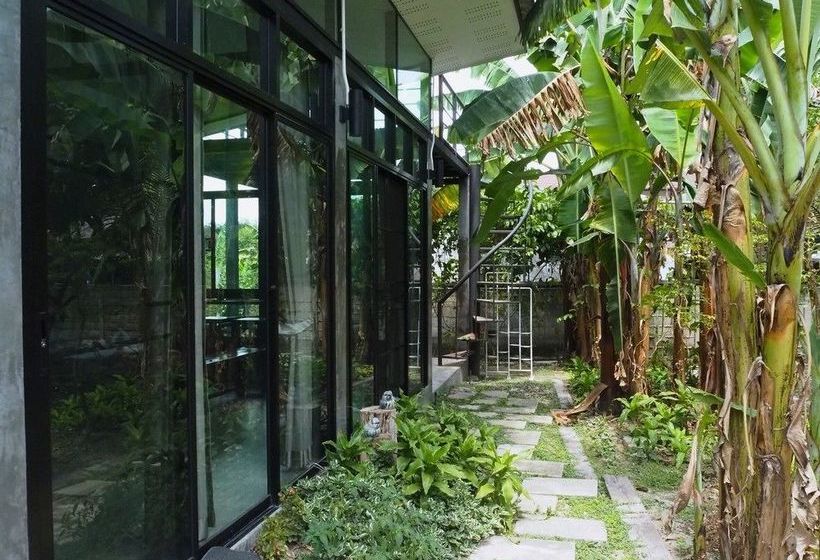 Pension Baan Rai Klai Weang Homestay 15