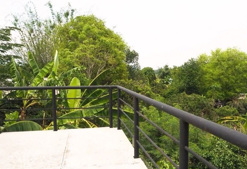 Pension Baan Rai Klai Weang Homestay 16