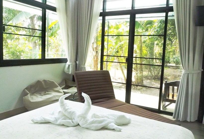 Pension Baan Rai Klai Weang Homestay 3