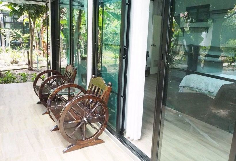 Pension Baan Rai Klai Weang Homestay 6