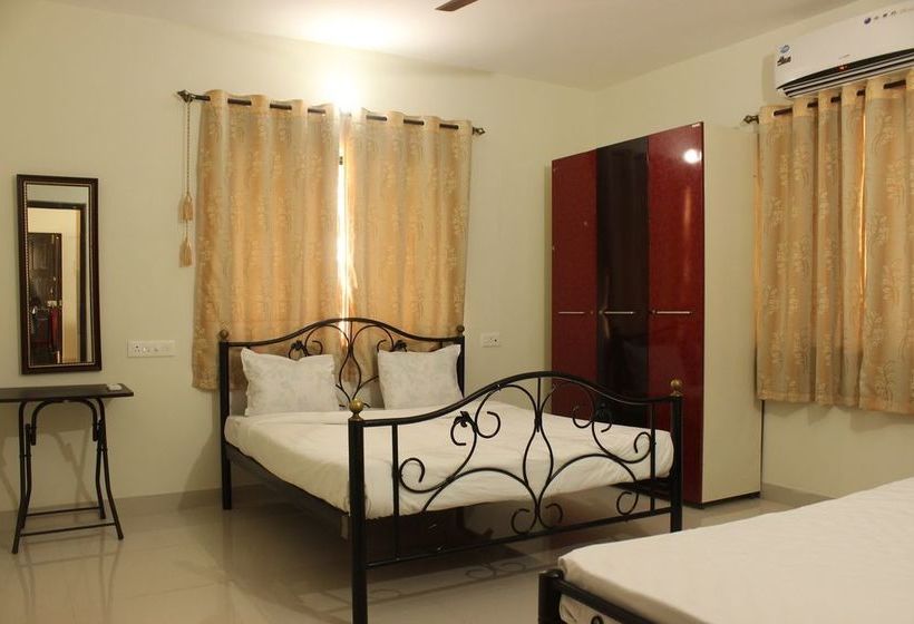 Oyo 6237 Home Cozy 2bhk Candolim