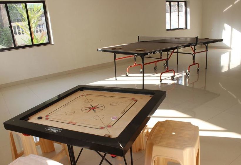 Oyo 6237 Home Cozy 2bhk Candolim 20