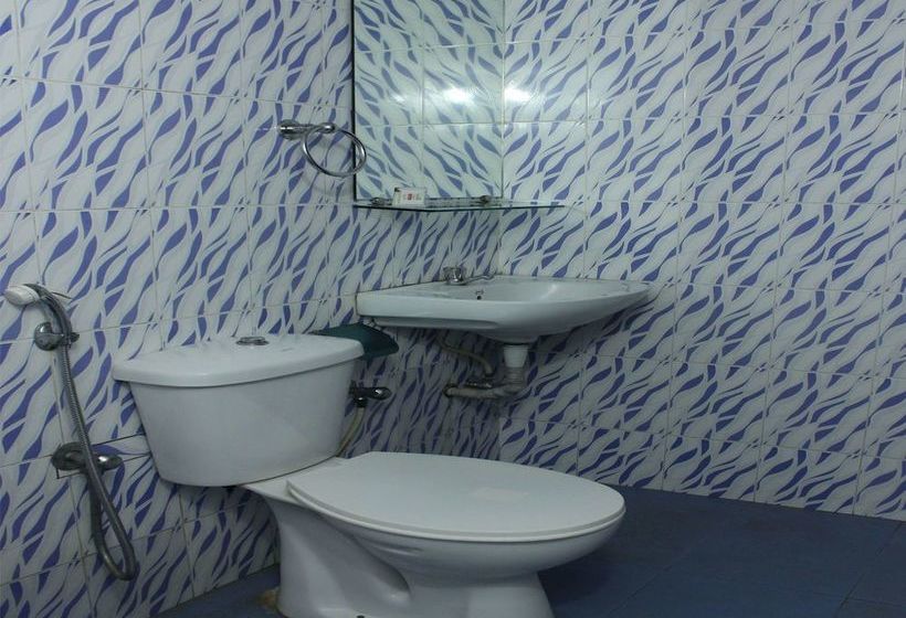 Oyo 10403 Home Modern Studios Candolim 16