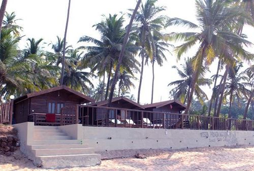 Vista Praia Beachfront Cottages Anjuna Goa